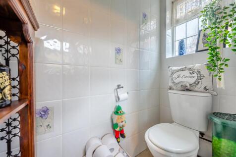 8646613-interior10.jpg