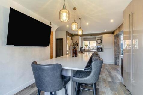 8643328-interior06.jpg