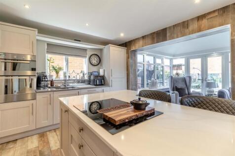 8643328-interior07.jpg