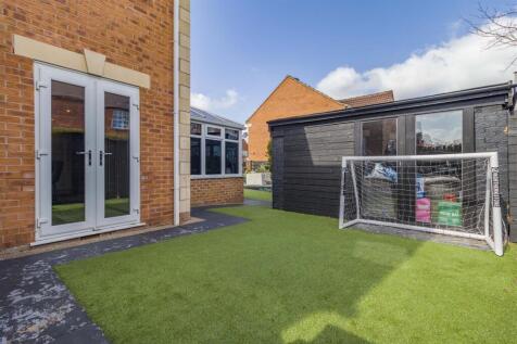 8643328-exterior01.jpg