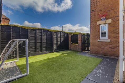 8643328-exterior02.jpg