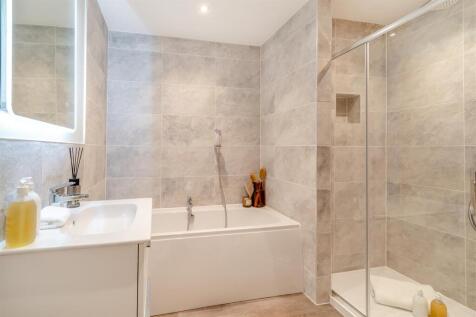 8583344-interior53.jpg
