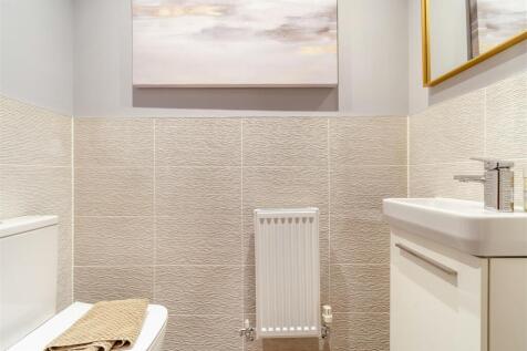 8583344-interior45.jpg