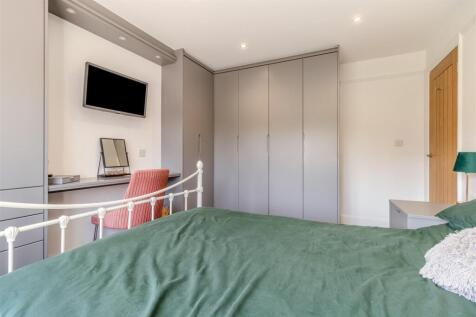 8646417-interior20.jpg