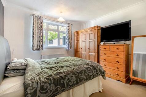 8646417-interior10.jpg