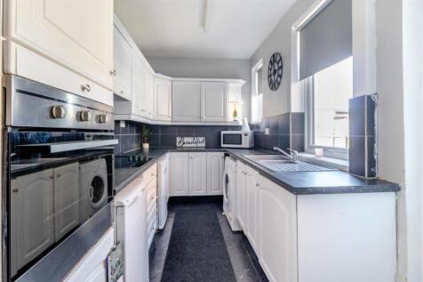 8645699-interior02.jpg