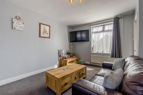 8647752-interior01.jpg