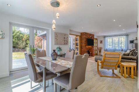 8646070-interior26.jpg