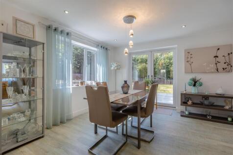 8646070-interior18.jpg