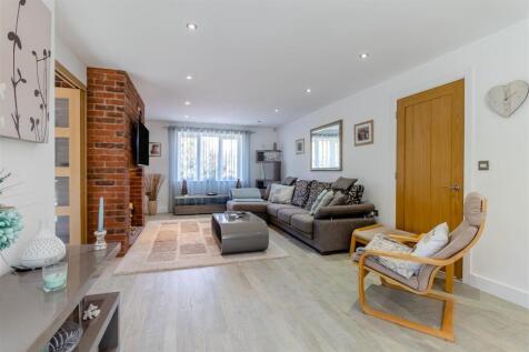 8646070-interior27.jpg