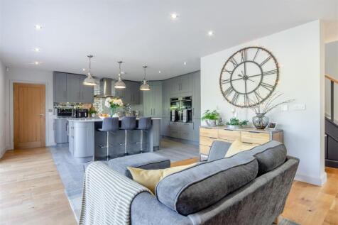 8645460-interior17.jpg