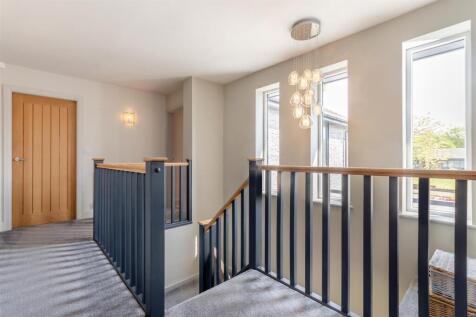 8645460-interior47.jpg