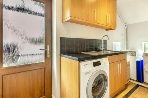 8648013-interior17.jpg