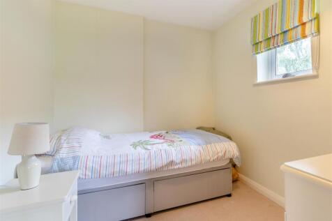 8648013-interior21.jpg