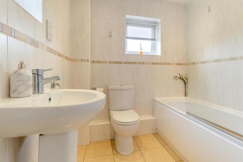 8648013-interior22.jpg