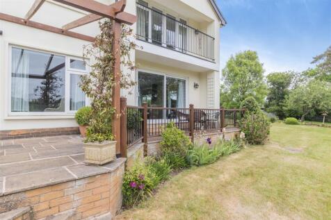 8648013-exterior28.jpg