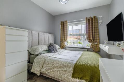 8649440-interior02.jpg