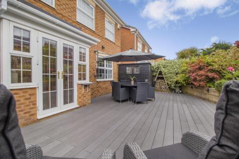 8649440-exterior13.jpg
