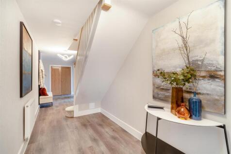 8583344-interior40.jpg