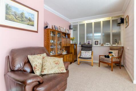 8651067-interior17.jpg