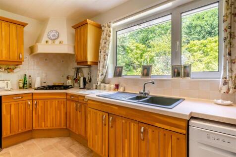 8651067-interior13.jpg