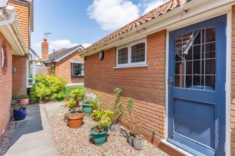 8652465-exterior23.jpg