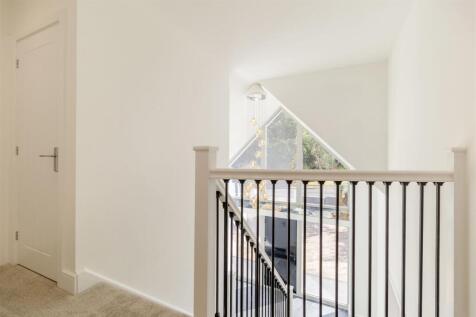 8657257-interior18.jpg