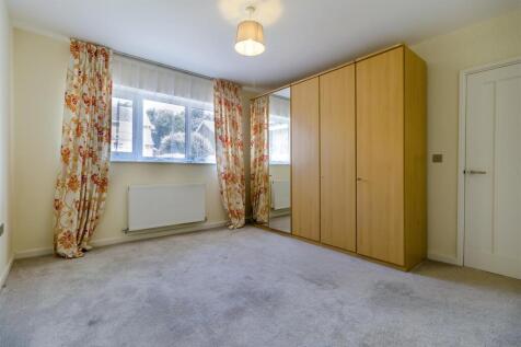 8657371-interior01.jpg