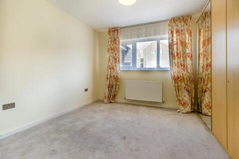 8657371-interior02.jpg