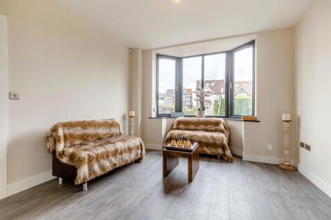8657375-interior27v2.jpg