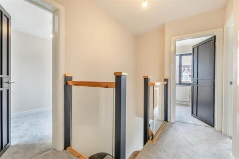 8657375-interior19.jpg