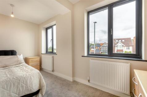 8657375-interior16.jpg