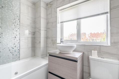 8659413-interior28.jpg