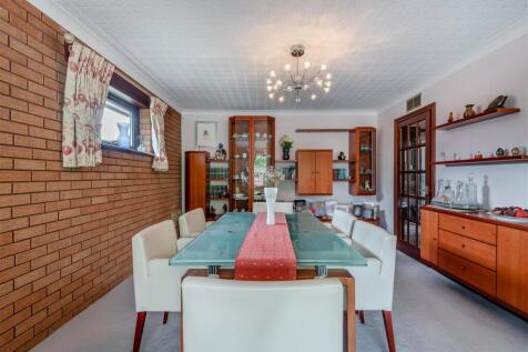 8659152-interior21.jpg