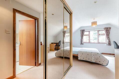 8659152-interior30.jpg