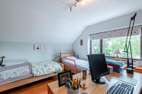 8659152-interior35.jpg