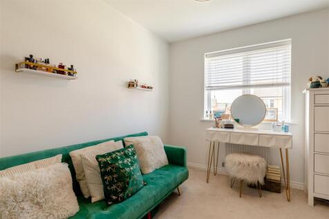 8660037-interior12.jpg