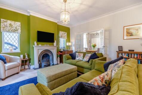 8660343-interior27.jpg