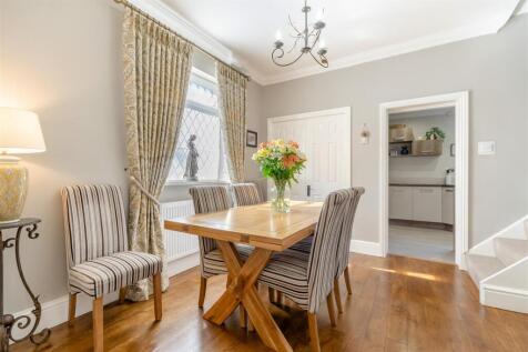 8660343-interior28.jpg