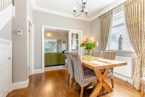 8660343-interior29.jpg