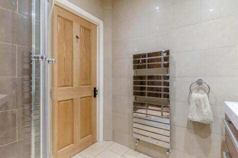 8660343-interior22.jpg