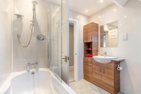8660343-interior06.jpg
