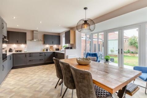8661178-interior13.jpg