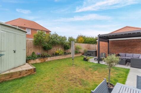 8661178-exterior14.jpg