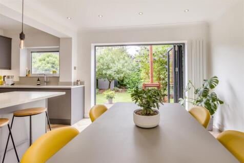 8609890-interior06.jpg