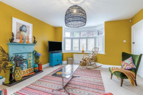 8657453-interior13.jpg
