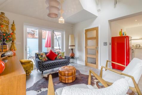 8657453-interior23.jpg