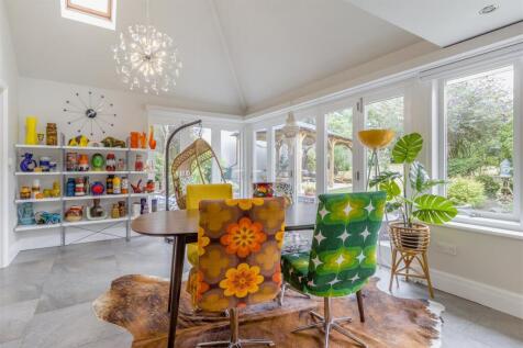 8657453-interior22.jpg
