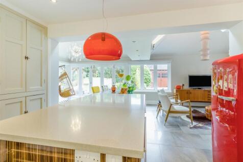 8657453-interior28.jpg