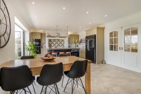 8566438-interior33.jpg